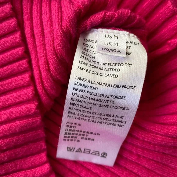 Urban Outfitters hot pink ribbed knit low cut square neck cropped sweater size M - Picture 7 of 9